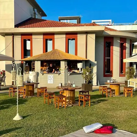 Lodge4 Seafront With Private Patio, Family Friendly, Mins From Pisa Leaning Tower *